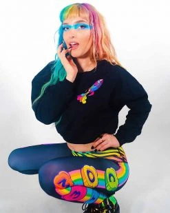 COM3T X SCUMMY BEARS - SPACE KANDI - CROP SWEATSHIRT TOPS