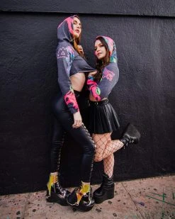 WAKAAN X SCUMMY BEARS - ANCIENT ALIENS - CROP HOODIE 11 WAKAAN X SCUMMY BEARS - ANCIENT ALIENS - CROP HOODIE